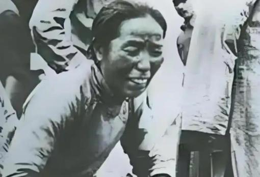 1937年南京沦陷，最少2万最多8万妇女遭日军糟蹋，施暴后还会被残忍杀害，连死者