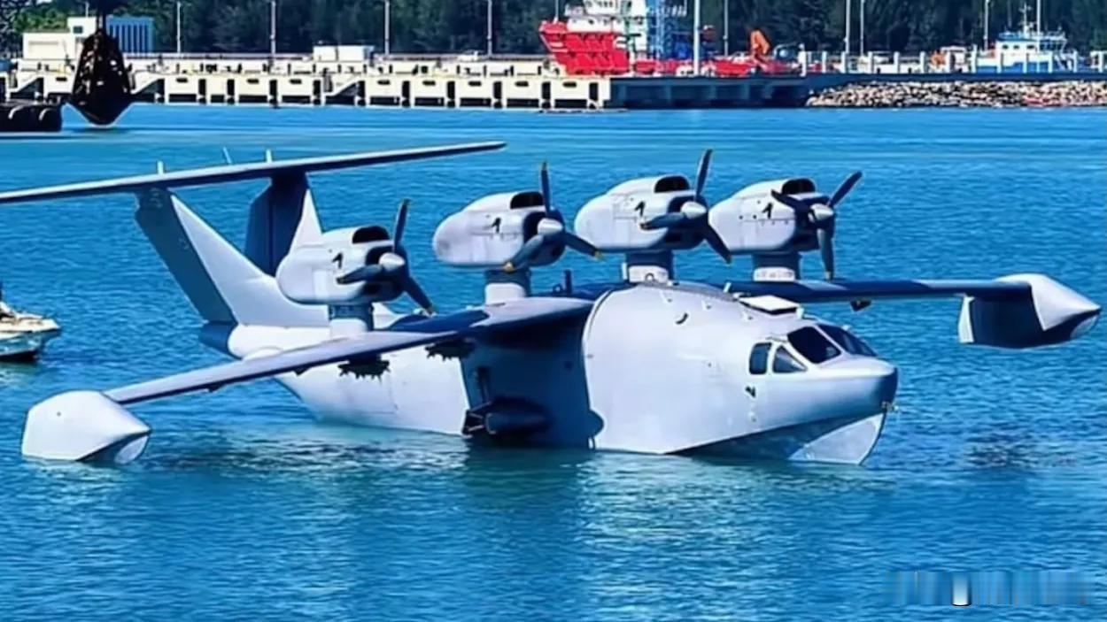 机翼下挂满导弹！中国“贴海幽灵”曝光，专克雷达死角！·军事榜，据路透社北京时
