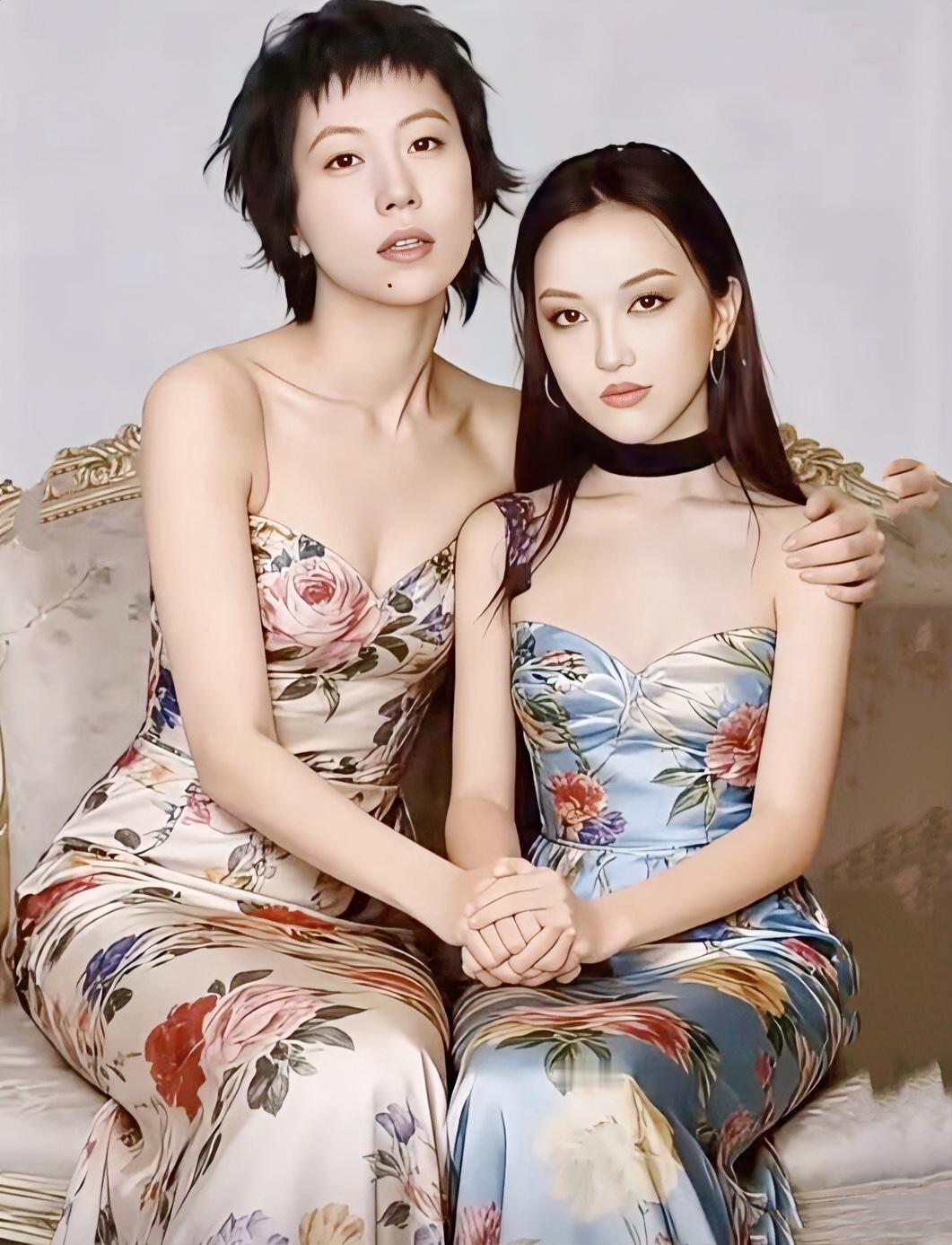 王菲的基因真的太强大！她家两个女儿各有各的气场，窦靖童偏向温柔松弛，李嫣是清冷冷