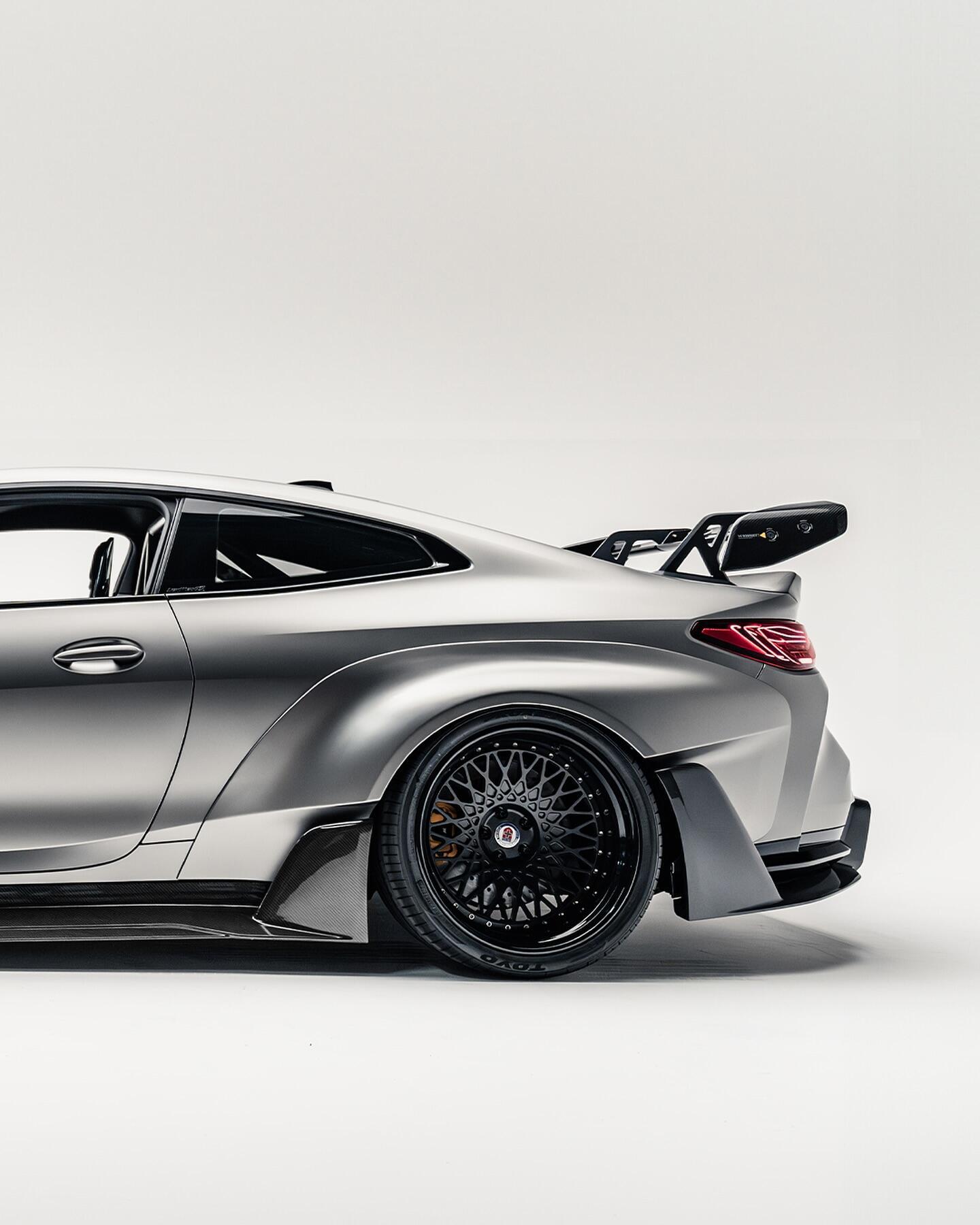 【机皇继承者—宝马G82M4】宝马G82M4是代号为G82的第六代宝马M4双