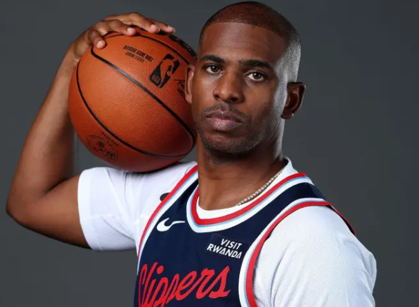 NBA常规赛，快船以102-115不敌太阳，遭遇三连败。全场比赛，快船球员克里