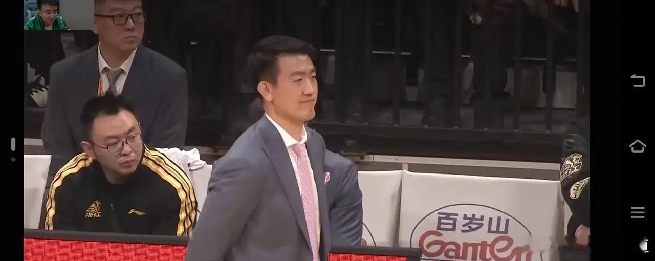 王博真敢输啊！让浙江球迷的脸往那里放，广厦队保留了上赛季的夺冠班底，还引进了两名