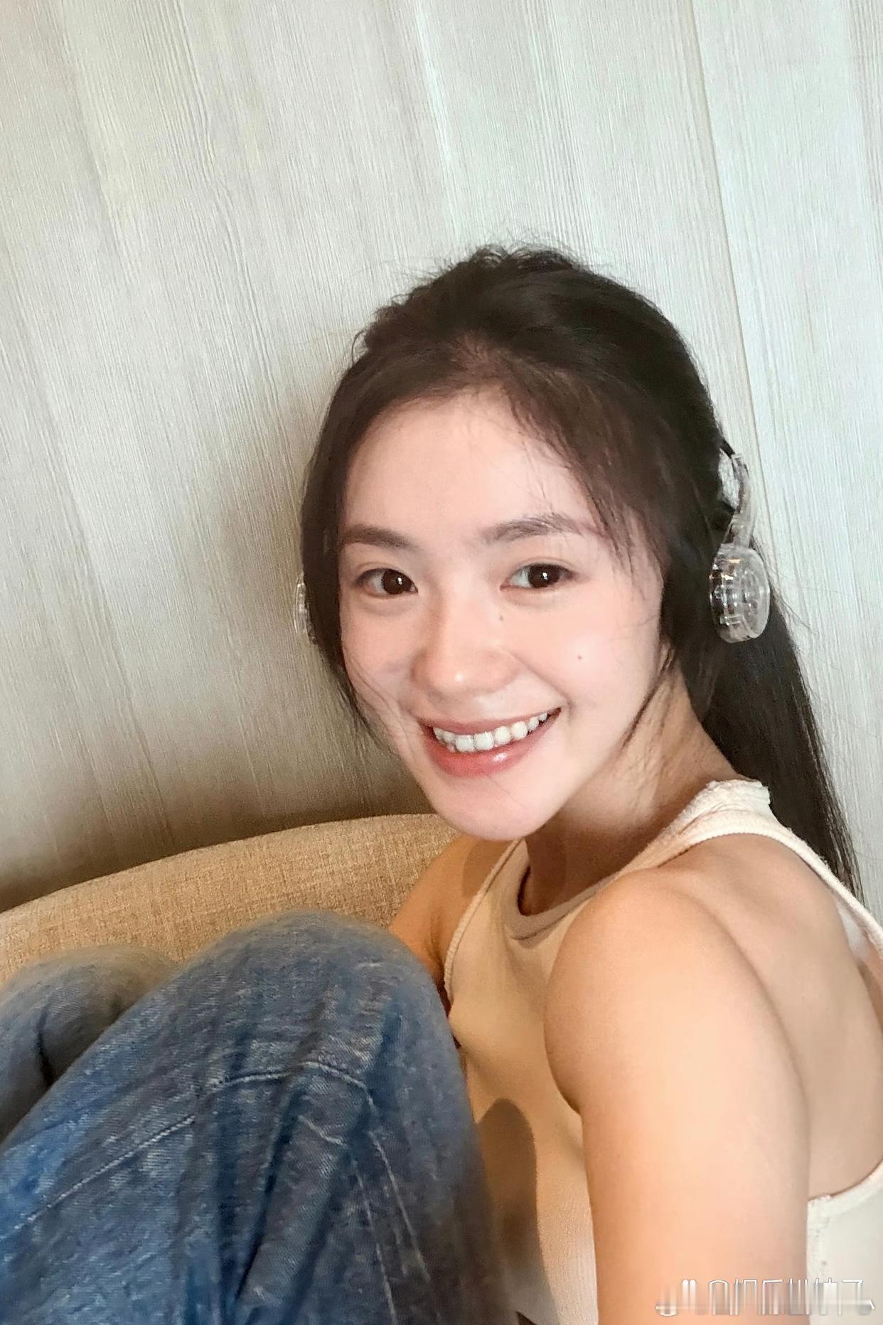 1.马伊琍当初跟文章在一起的时候，闺蜜刘孜是强烈反对的，还说要给她介绍个有钱人，