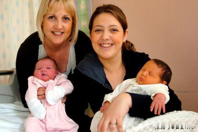 上海母女同日分娩，宝宝胎记一模一样！亲子鉴定结果让全家崩溃上海一对母女同一天