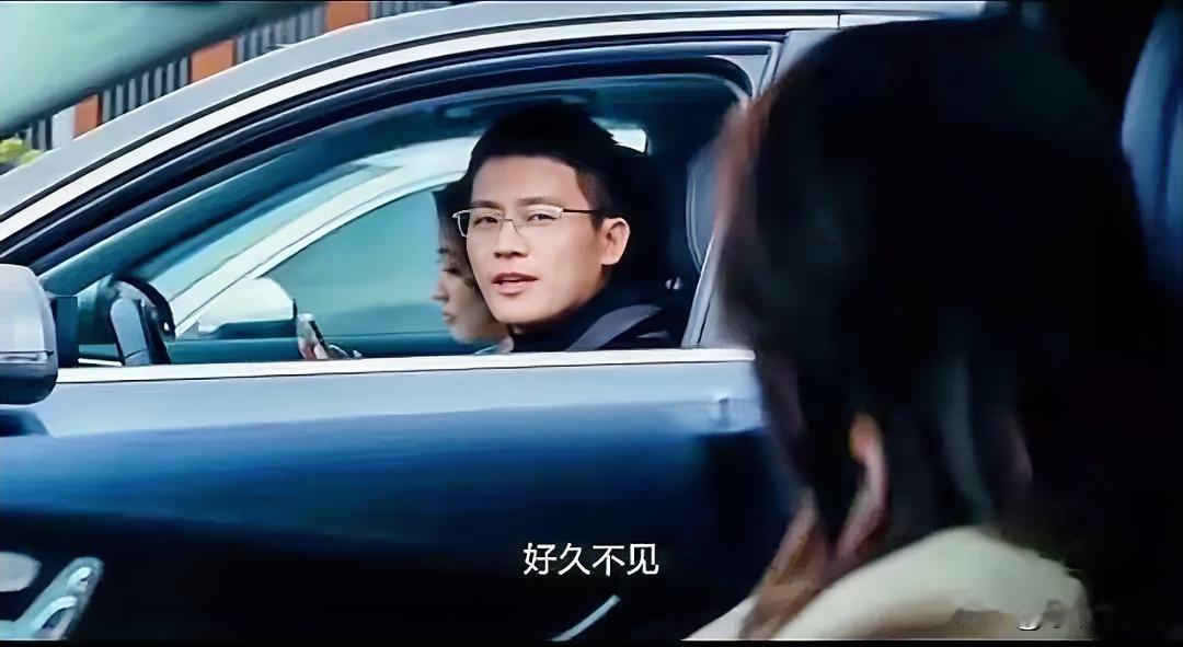 欧豪这部戏中的片段太扎心了，两个曾经相爱的人分开多年后，突然某一天被命运安排在一