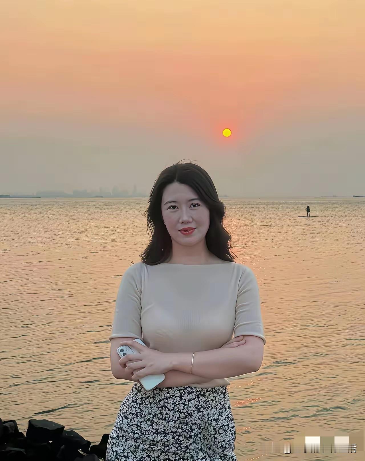 中老年人再婚哪来的感情可言都是赤裸裸的现实女人问男人有房没有车没退