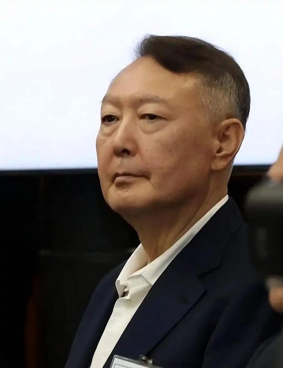 4月1日，韩国法务部数据显示，尹锡悦被羁押8个月获看守所代管金超12亿韩元（约5