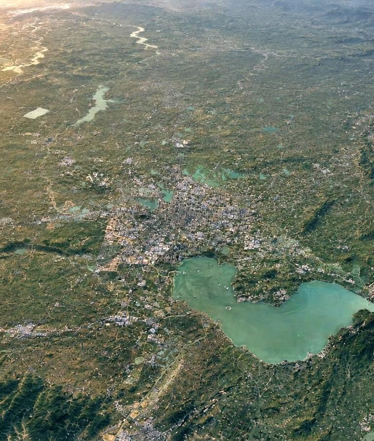 东吴根基是孙策打下的“江东六郡”，这里面有合肥。不过孙权接班后，情况就复杂了。