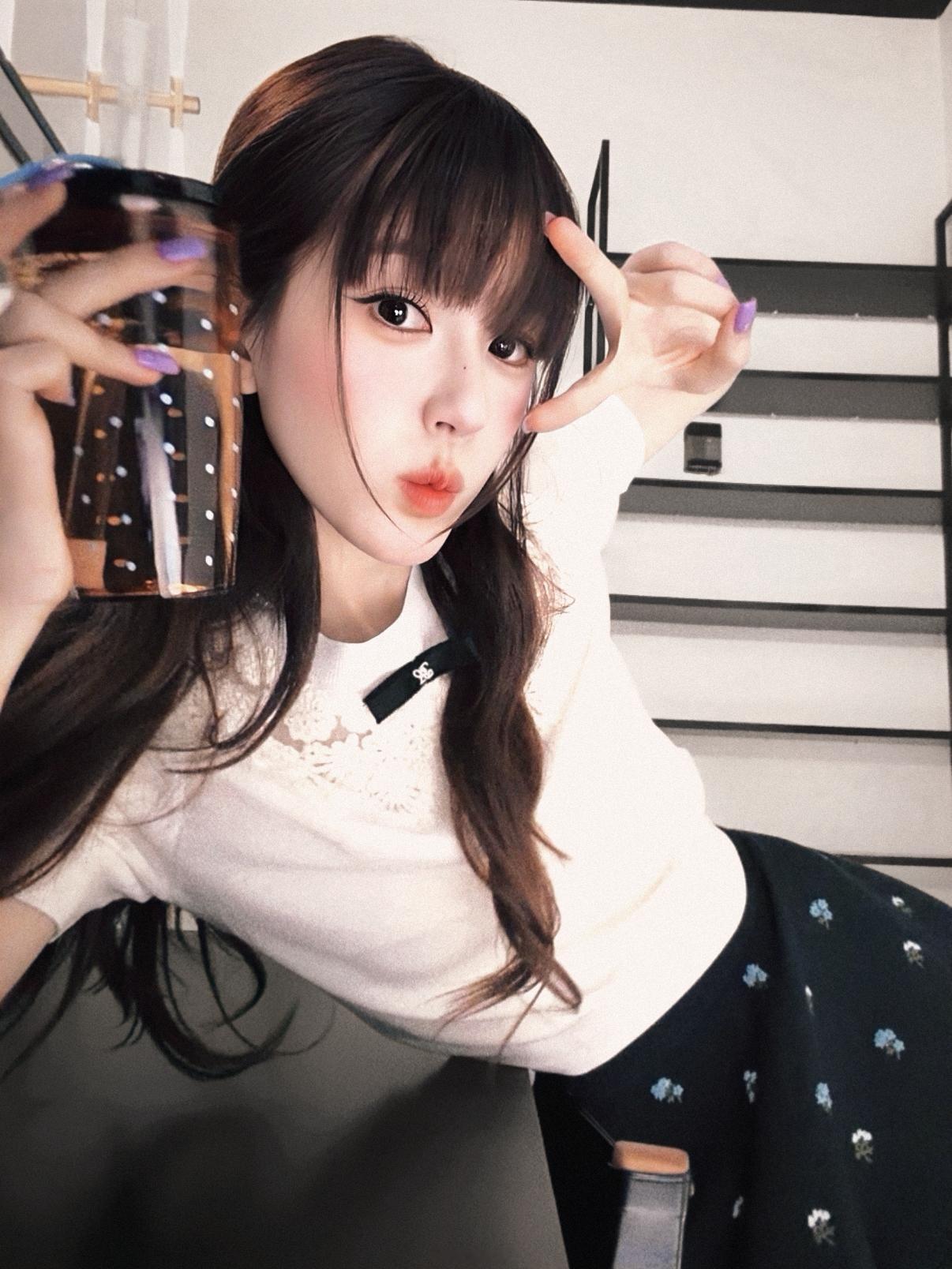 赵露思☆매일매일조금이라도행복하자--🩵