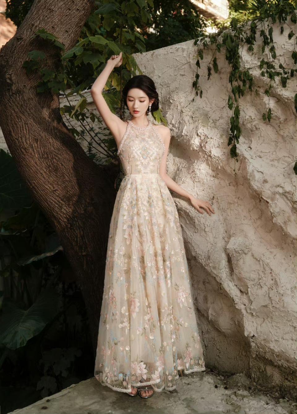 美图壁纸共享明星照片做壁纸，追星族最爱。王家第一美女。