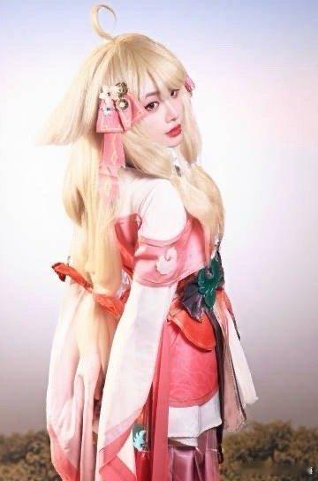 喻言cos狐妖小红娘太萌了国漫破壁名场面！喻言为还原《梦回还》特意上了四节声乐