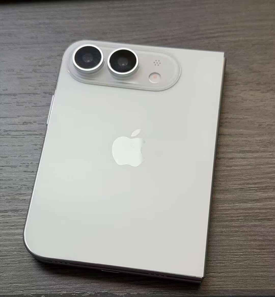 苹果手机近10年价格变化：iPhone7：5388元iPhone8：58