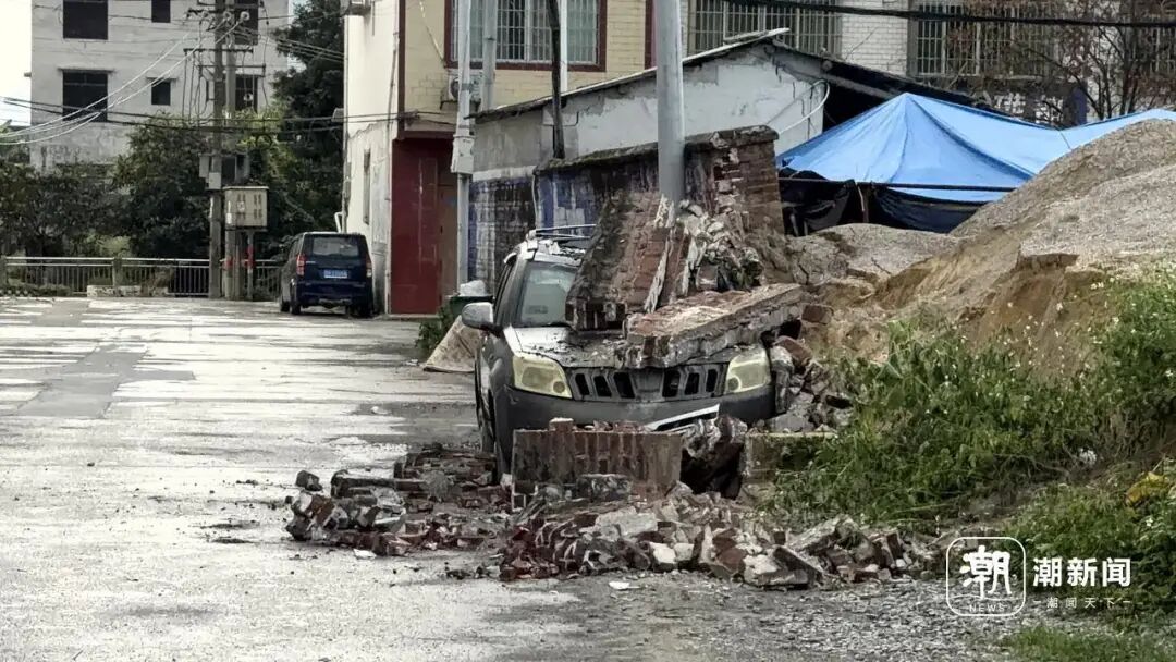 柳州夫妻地震遇难 村民讲述悲痛一幕