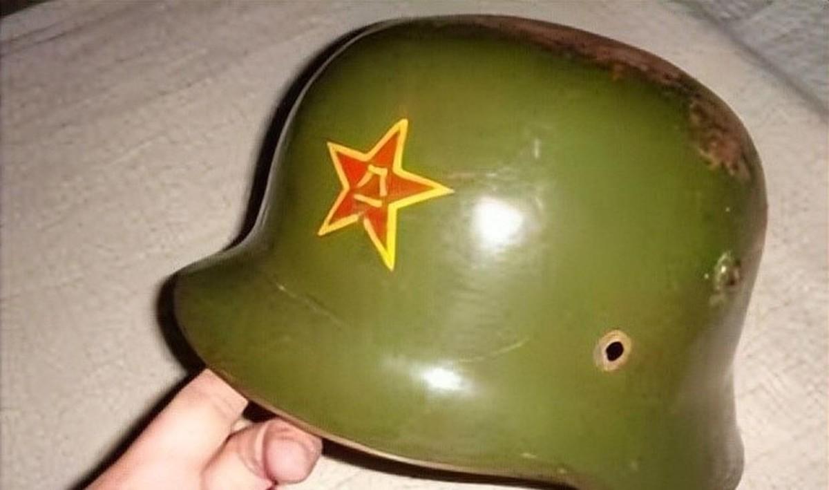 钢盔连不少步枪弹都挡不住，士兵为什么还非戴不可？因为战场不会只朝你飞来完整的子弹