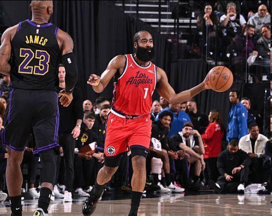 快船接下来10场比赛对手：1，篮网（东部第13）2，爵士（西部第13）3，