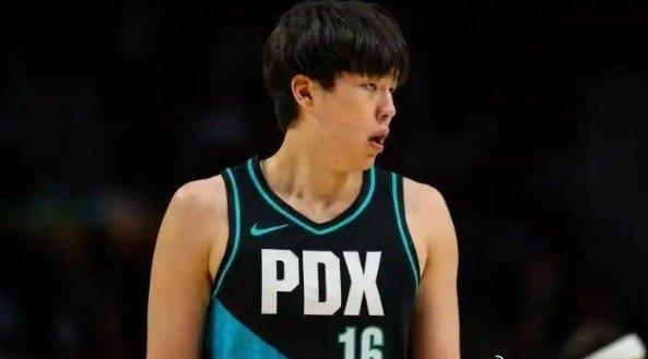 开拓者115-103雄鹿，虽然赢球，但这4人表现仍然不佳！！阿夫迪亚：首发