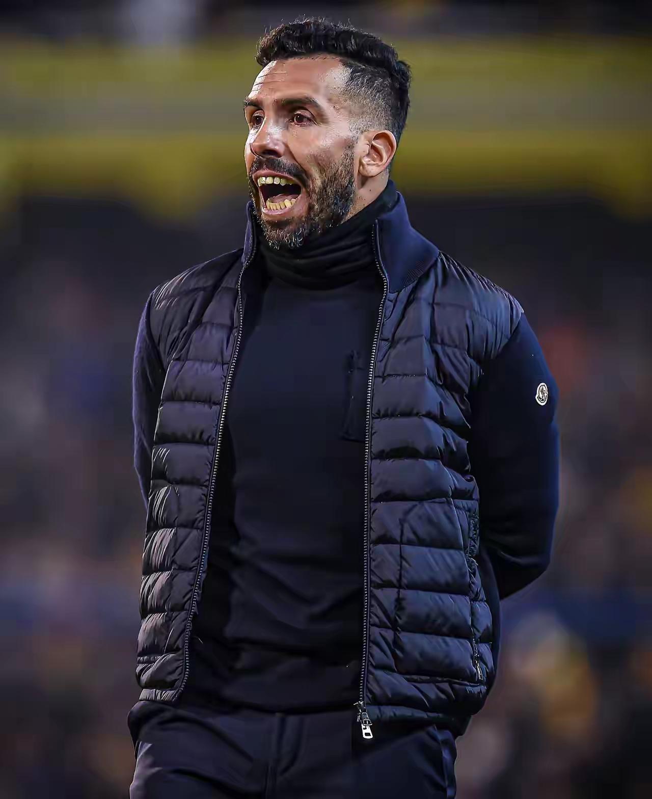 一直想不明白特维斯和梅西会有什么仇？除了嫉妒和不甘，想不到第三个理由，特维斯是阿