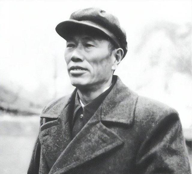 1959年，有人问，彭德怀脾气大，志愿军中许多高级将领，包括副司令洪学智、韩先楚