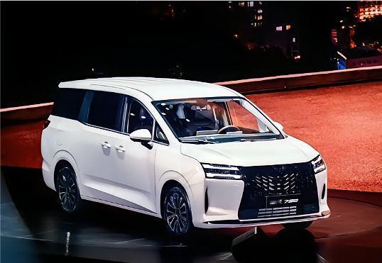 28🌙我的年度菱感记忆五菱星光730把长途疲劳与驾驶焦虑留在车外，只把笑声留