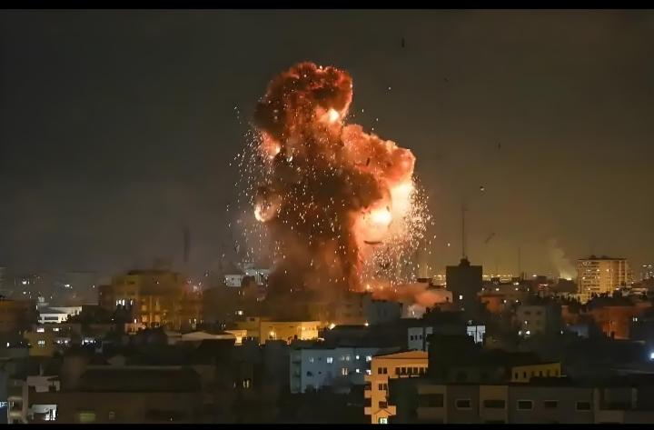 神仙打仗，凡人未必遭殃！俗语道：神仙打仗，凡人遭殃。这里说的“凡人”