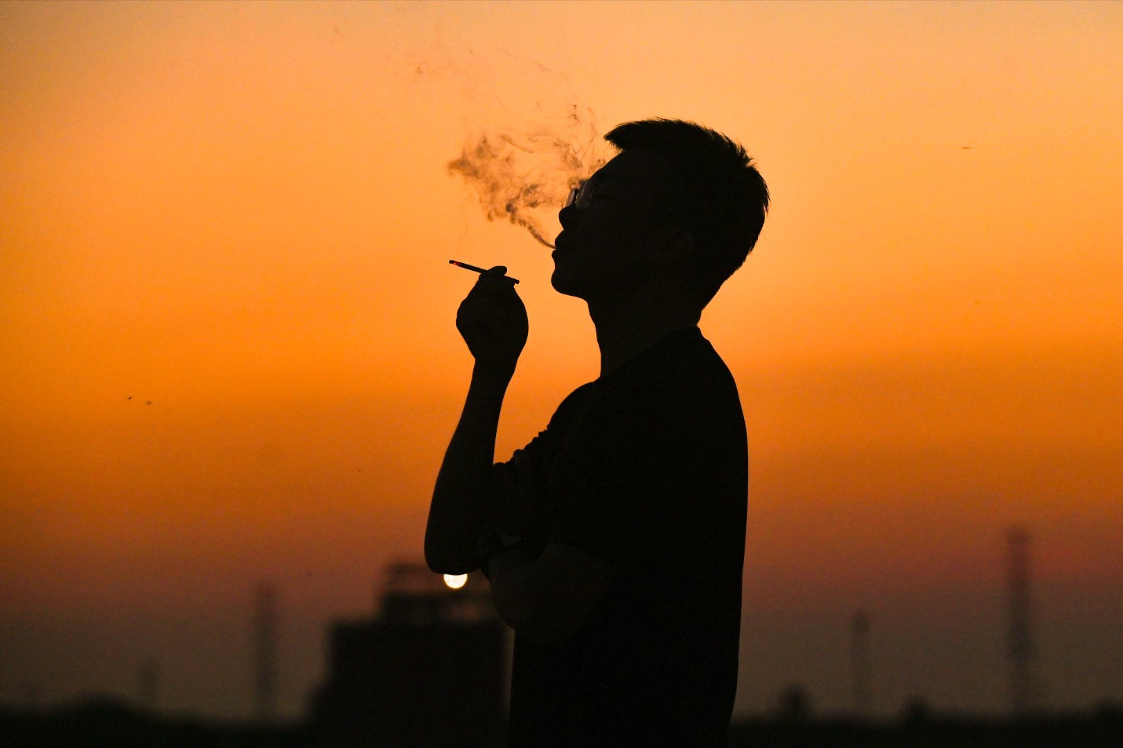 看日落的时候你在想什么呢？日落夕阳