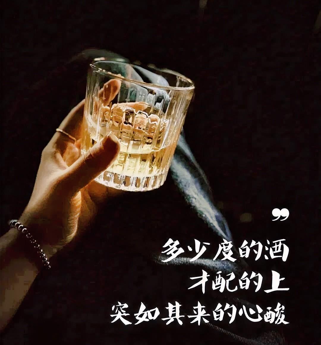 朋友和过了26年的丈夫离婚了，财产一人一半，一个在异地工作的儿子根本不关心他们夫