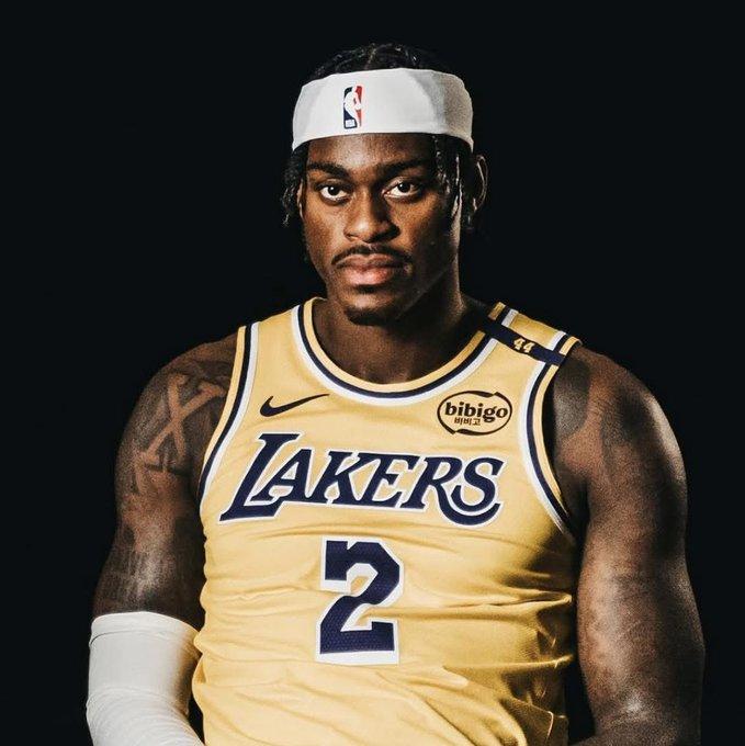 也许，范德比尔特打完了湖人最后一场球了，湖人派上了板凳上所有的球员上场，在跟凯尔