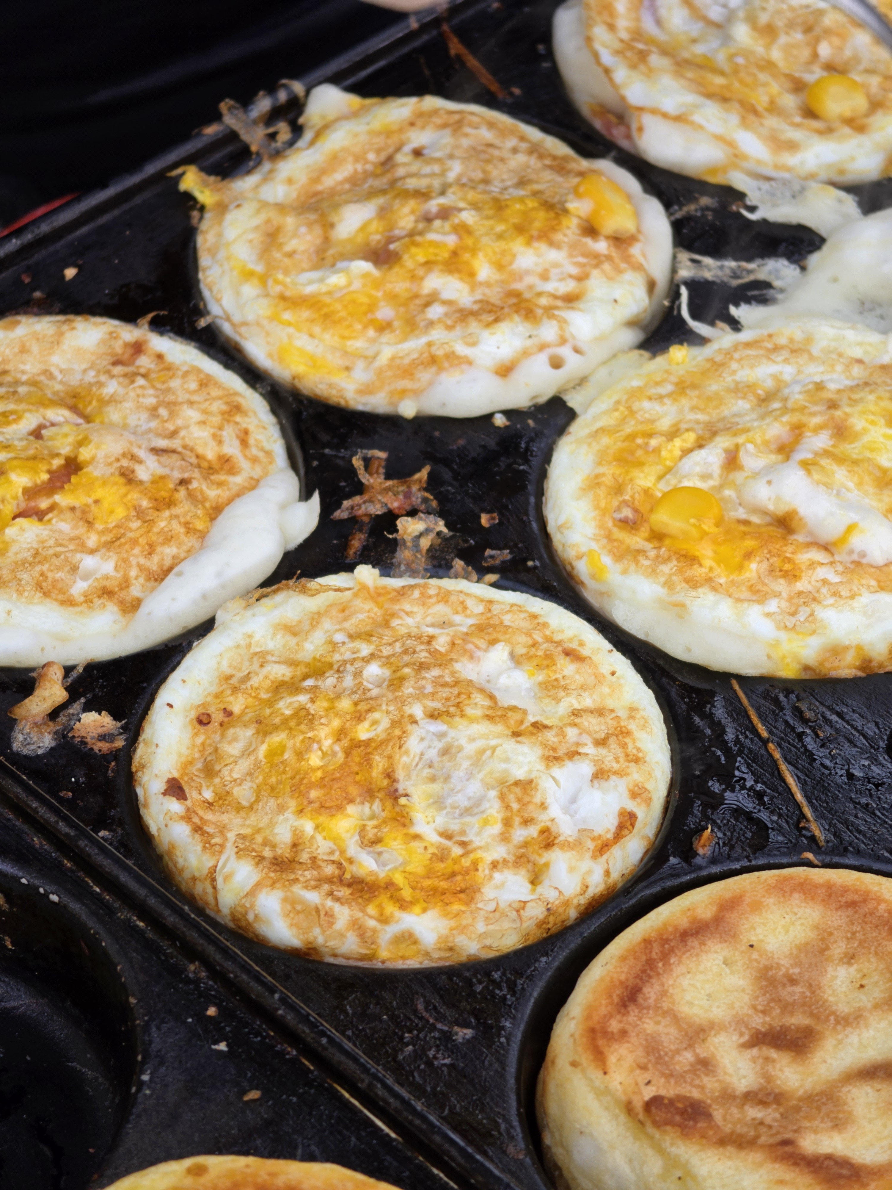 晚餐吃俩这玩意，8块钱，饱饱的，挺好。