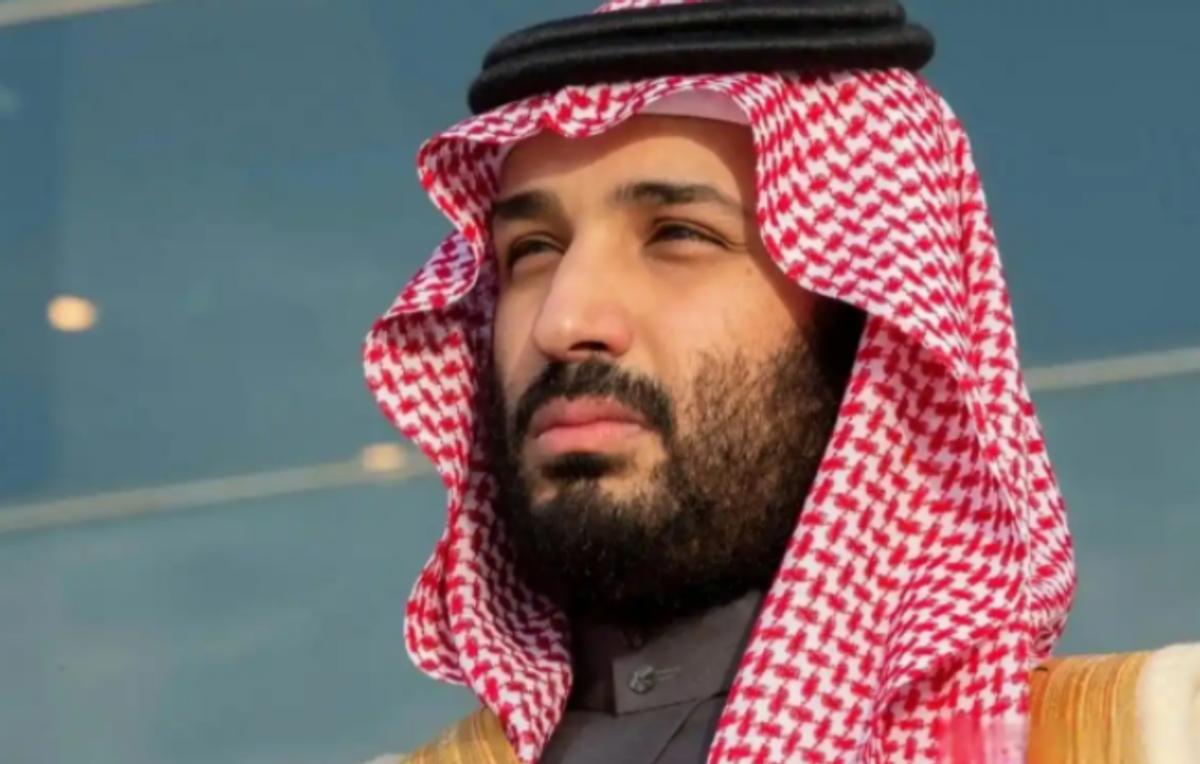 沙特正在权衡，要不要下场参战？知情人士透露，沙特王储小萨勒曼觉得现在是“历史性