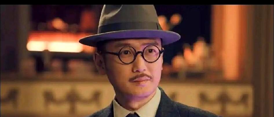 真正的恐惧，压根不流血。看《坚如磐石》，最吓人的是于和伟。他演的李志民，一脚