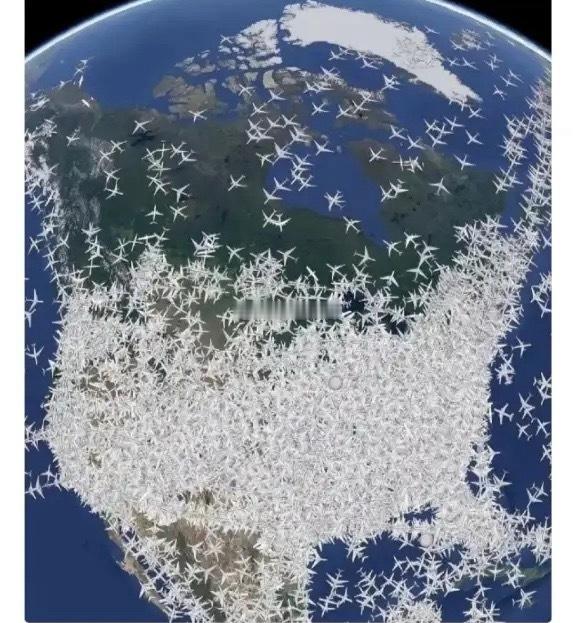 原来飞机每天都那么忙