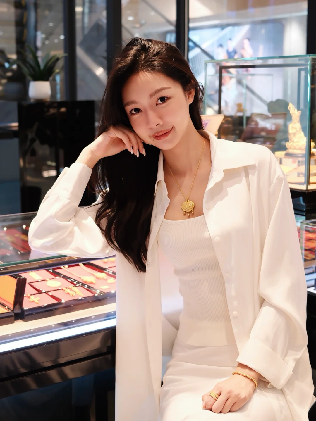 又是爱上精致黄金jewelry的一天