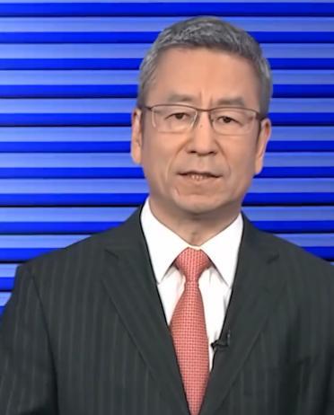 “承认自己是中国人还有错了”？白岩松直言：这很可笑！5月25日，白岩松在节目中，