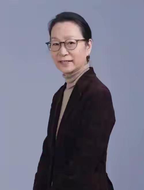 佩服的五体投地这不起的单亲妈妈三十年面不改色的把公众当猴耍拿捏前夫哦好