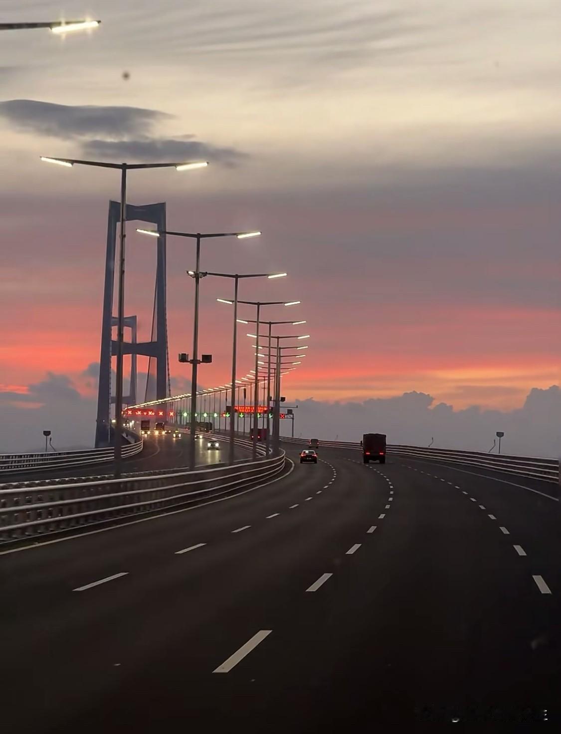 “当你真心渴望某样东西时，整个宇宙都会来帮忙。”——保罗·科埃略《牧羊少年奇幻