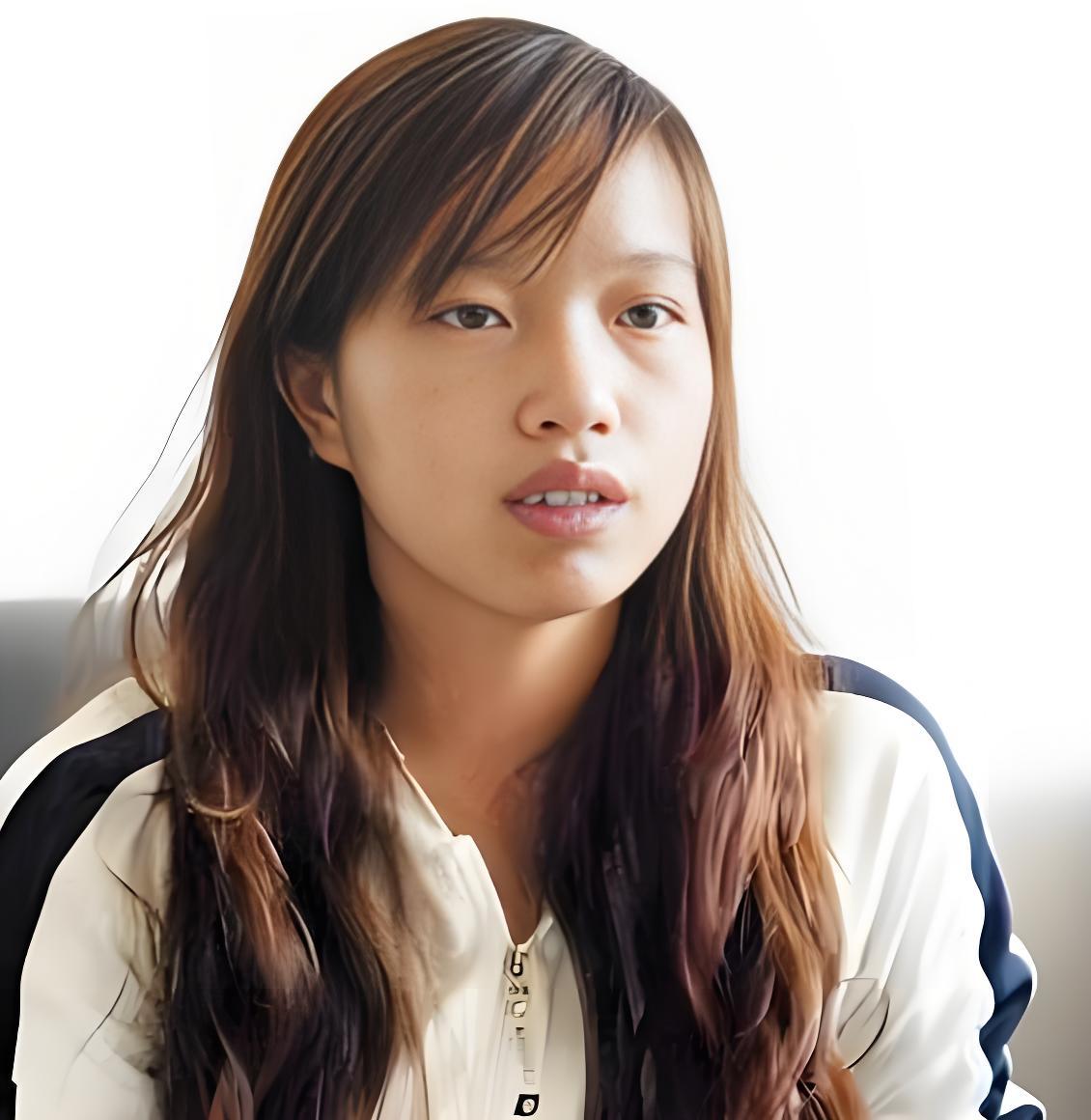 2004年，湖南邵阳一个叫罗彩霞的农村女孩高考考了514分，她想早点出来帮衬家里