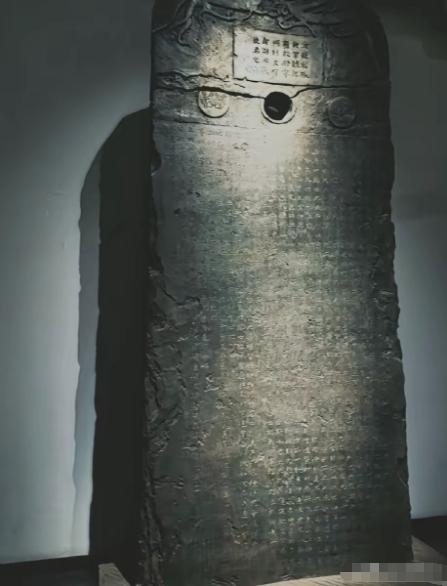 中国外交发话日本皇室急的坐不住中国下了6个月最后通牒，要日本还唐鸿胪井碑，