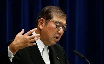 石破茂对着1.2亿日本人发问，和中国开打之前，先看看家里有多少“中国造”。脱