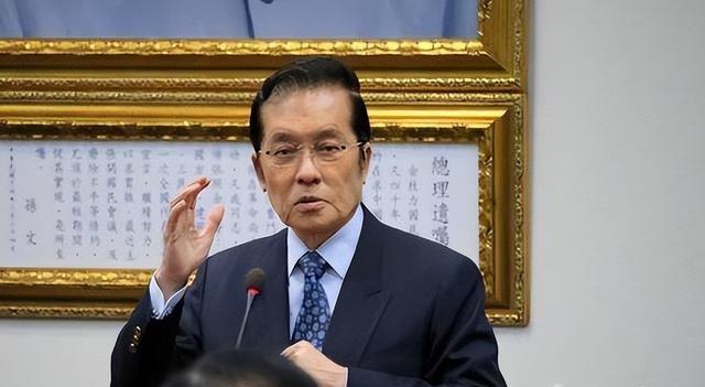 国民党副主席张荣恭曾发出强烈警告：如果台湾不能够和大陆共同坐在餐桌上来决定菜单，