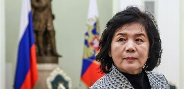 看看朝鲜的下场，就能明白我们为什么不支援俄罗斯了！虽然朝鲜几乎倾尽所有地支援
