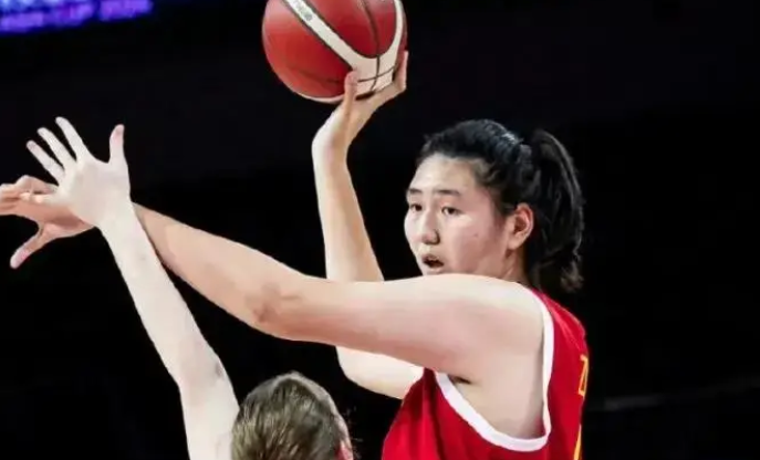 北京时间6月13日19：30，中国女篮为了备战亚洲杯，开启热身模式，明天对阵波黑