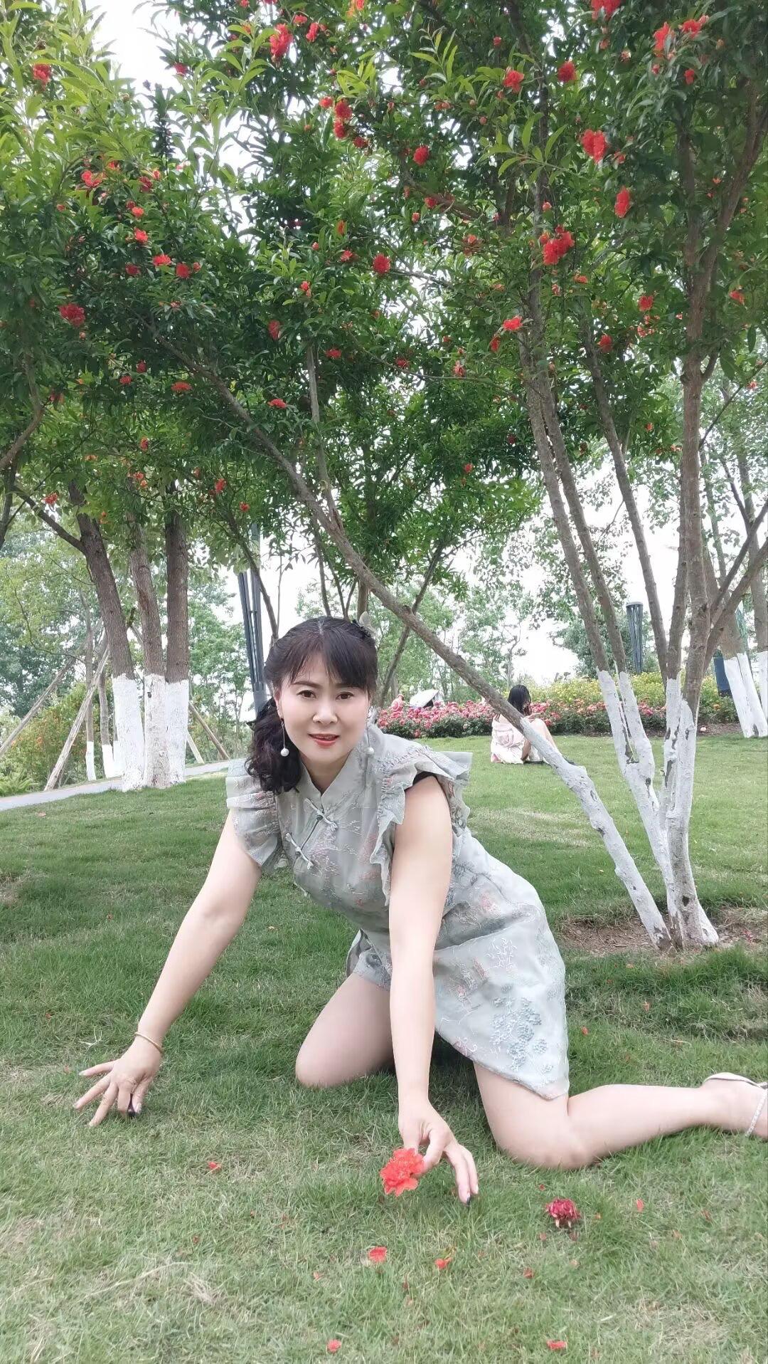 想你想你  真的好想你 白天想你走错的路 晚上想你睡不着