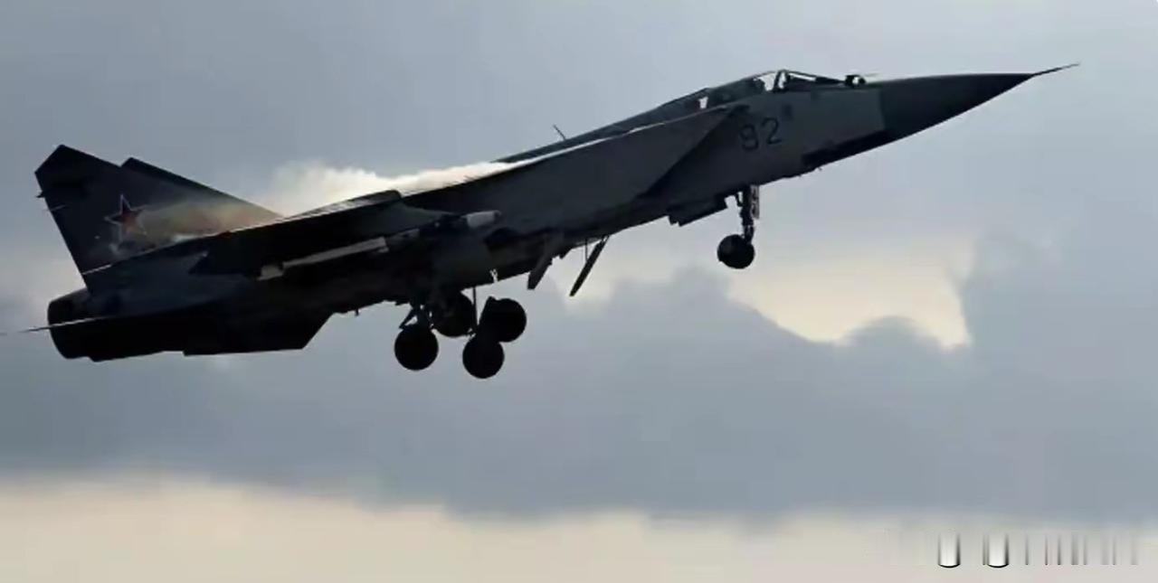 1. 乌克兰和英国智取俄超高音速导弹失败：乌克兰与英国合作策反俄罗斯米格34飞行