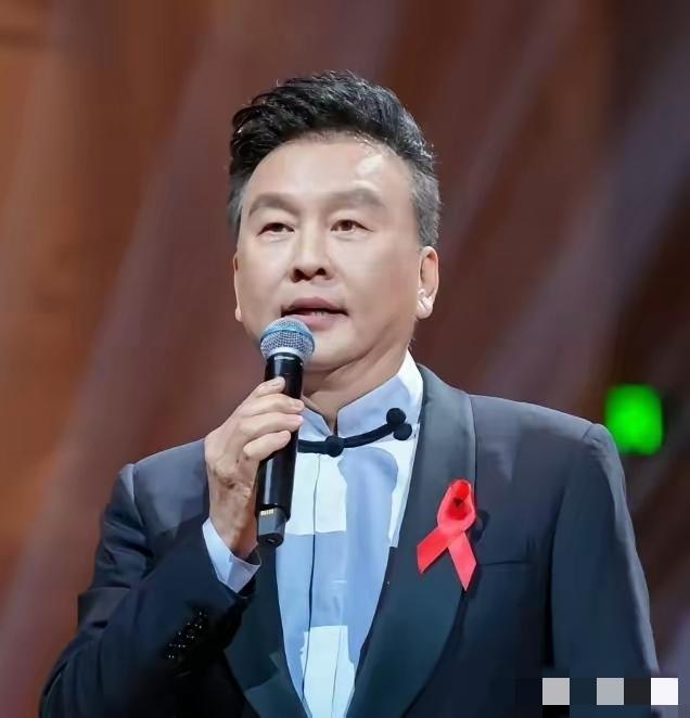 娱乐圈，曝出大瓜！​​4月8日，娱乐圈一整天都静悄悄，没想到下午时分，突然传来