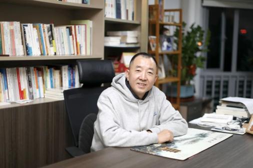 清华出身的县委书记陈行甲再度语出惊人，他直言：“我没有私愤，只有公愤，我不能忍受