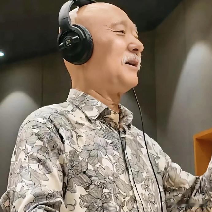 《戏台》实时票房截至9月18日16：45，《戏台》上第56天，累计票房为4.