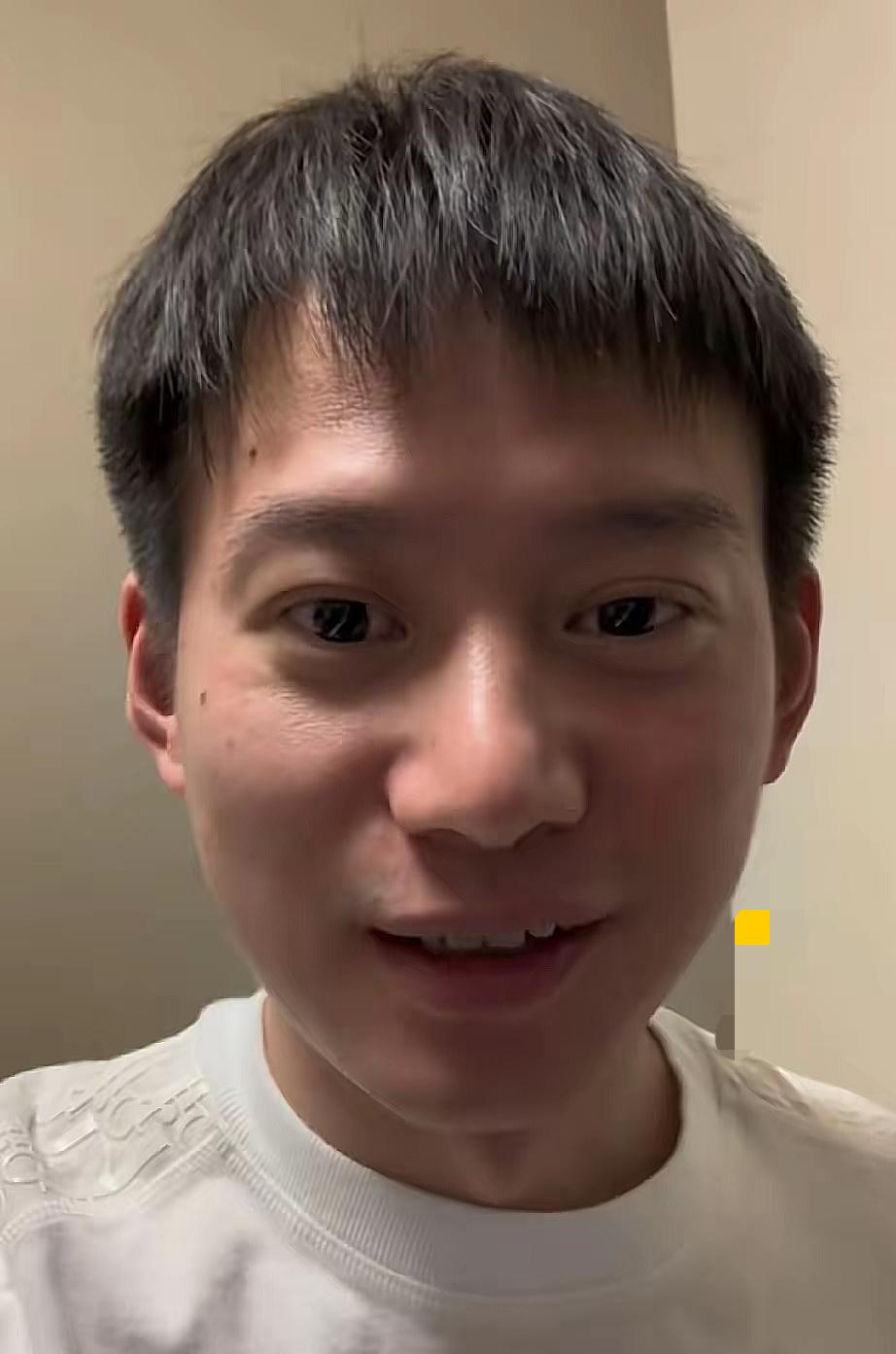 谁懂啊！孙颖莎生日居然要在训练和赶路中过？周雨直播一句话戳中球迷心巴！