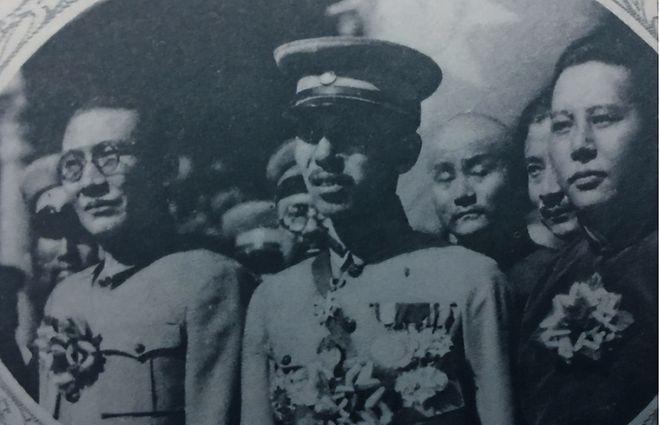 中原大战爆发后，<em>吴铁城</em>、张群拿着宋子文汇来的几百万巨款，大搞银弹攻势，连张学良的