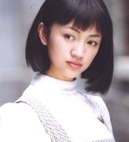 2010年，罗海琼和华谊副总裁费麒结婚。婚礼上费麒突然抢过司仪的话筒，大家以为他