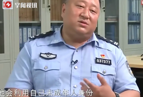 “必须严惩！”北京，一15岁女孩在学校门口抢劫同学的财物，被抓到派出所之后，她却